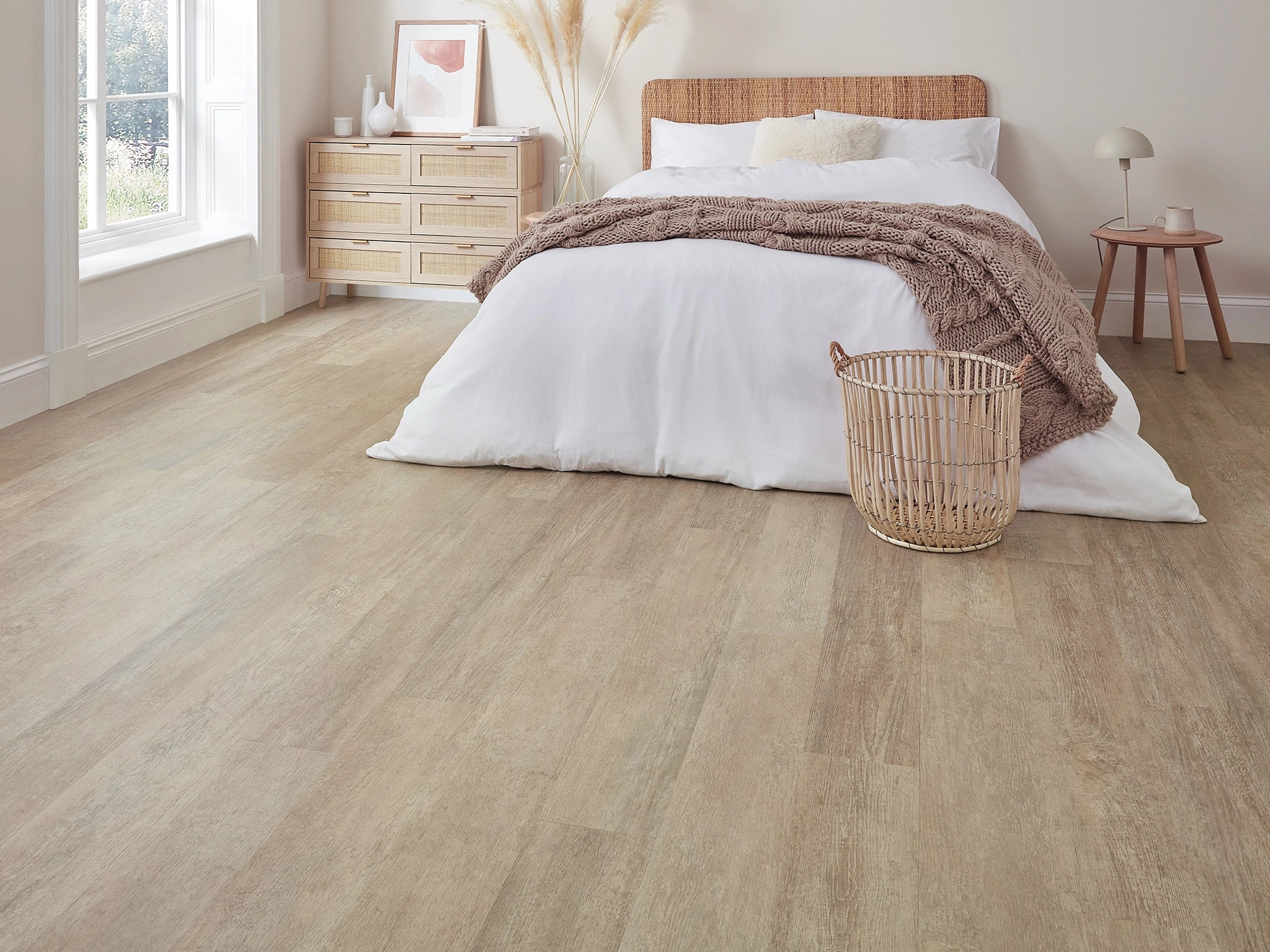 Knight Tile Wood